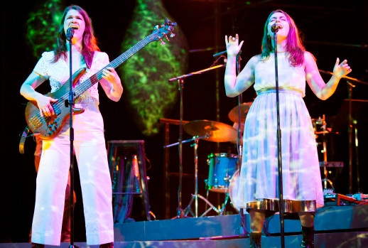 Review: Celestial beauty abounds in A.C.T.’s grand ‘Weightless’